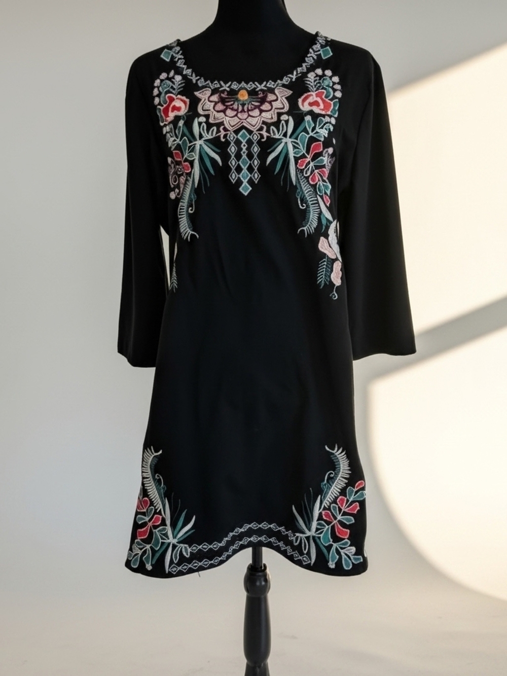 Black Embroidered Floral Shift Dress
